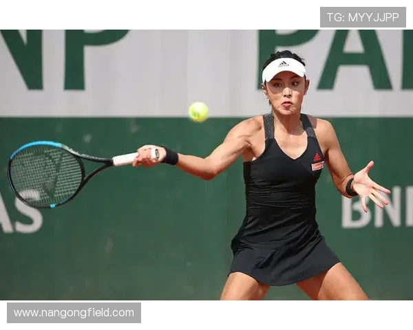 网球世界新星崛起 多位顶级选手在国际赛事中争夺荣耀